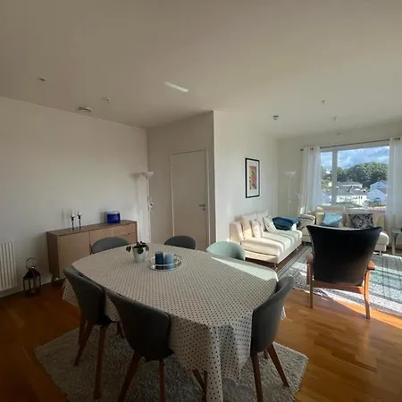 Two Bedroom For Rent During Ons