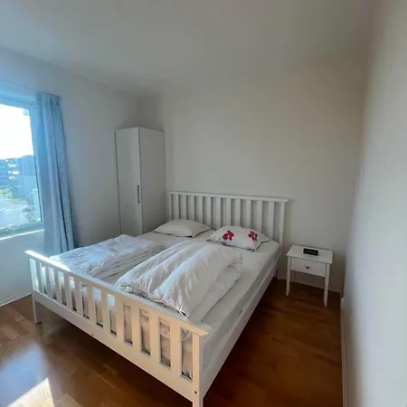 Lägenhet Two Bedroom For Rent During Ons *